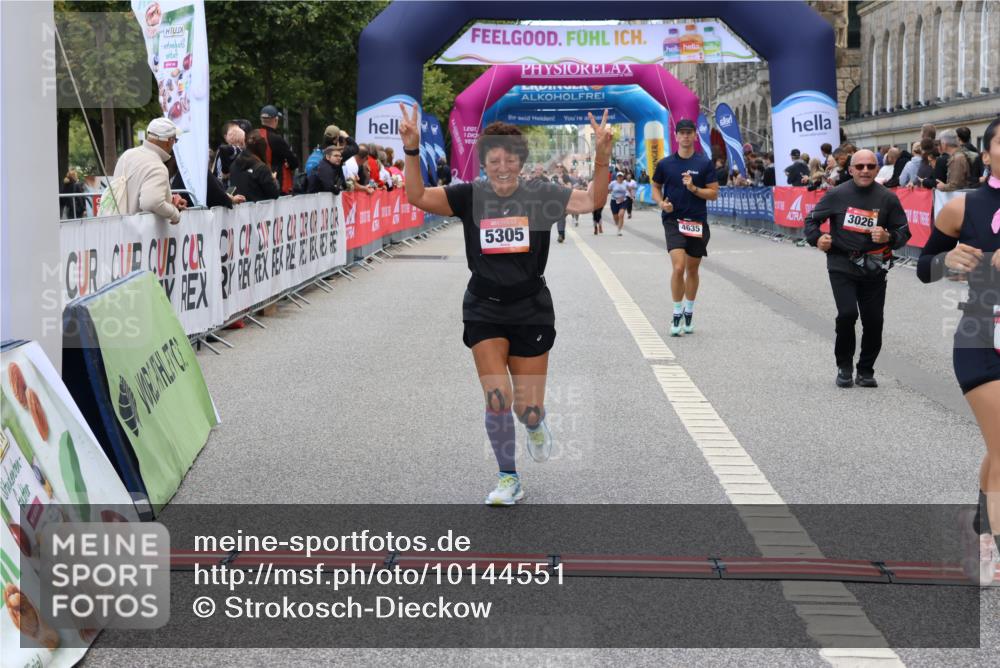 06.09.2026 - CURREX Alsterlauf Strokosch-Dieckow http://msf.ph/oto/10144551 06.09.2026 10:20:31 Ziel 2366, 2572, 3026, 4098, 4099, 4609, 4635, 5305, 6413 meine-sportfotos.de