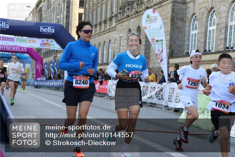 06.09.2026 - CURREX Alsterlauf Strokosch-Dieckow http://msf.ph/oto/10144557 06.09.2026 11:48:31 Ziel 1034, 1040, 1147, 1164, 1170, 1177, 1270, 1293, 8239, 8240 meine-sportfotos.de