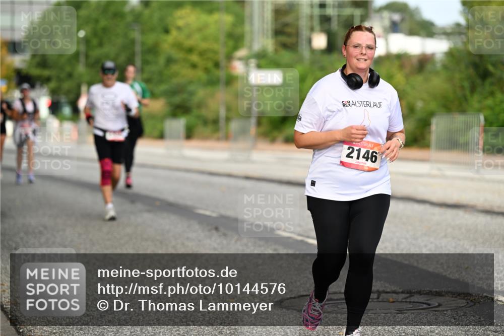 06.09.2026 - CURREX Alsterlauf Dr. Thomas Lammeyer http://msf.ph/oto/10144576 06.09.2026 10:16:35 Laufen 2146 meine-sportfotos.de