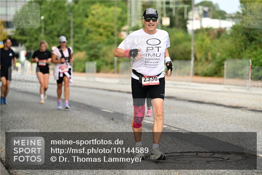 06.09.2026 - CURREX Alsterlauf Dr. Thomas Lammeyer http://msf.ph/oto/10144589 06.09.2026 10:16:39 Laufen 2330 meine-sportfotos.de