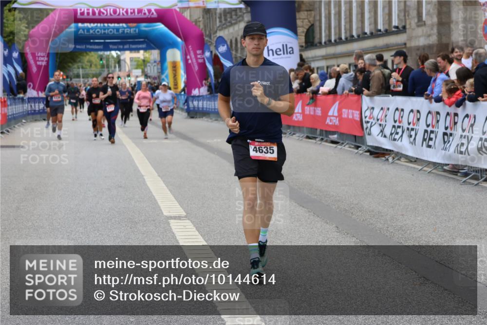 06.09.2026 - CURREX Alsterlauf Strokosch-Dieckow http://msf.ph/oto/10144614 06.09.2026 10:20:35 Ziel 3026, 4609, 4635, 5305, 6413 meine-sportfotos.de