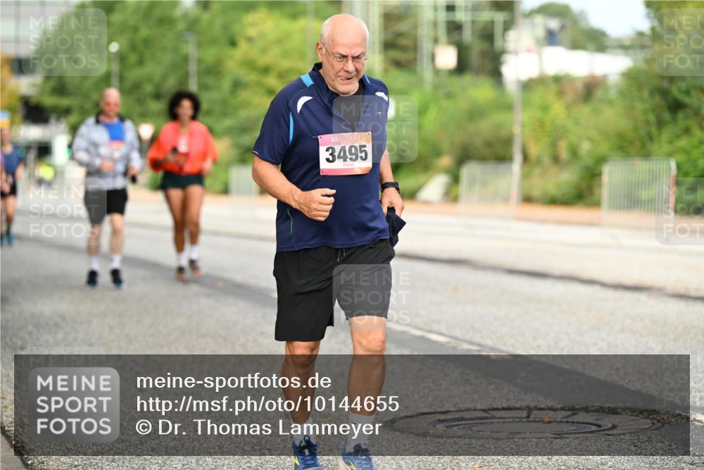 06.09.2026 - CURREX Alsterlauf Dr. Thomas Lammeyer http://msf.ph/oto/10144655 06.09.2026 10:16:50 Laufen 3495 meine-sportfotos.de