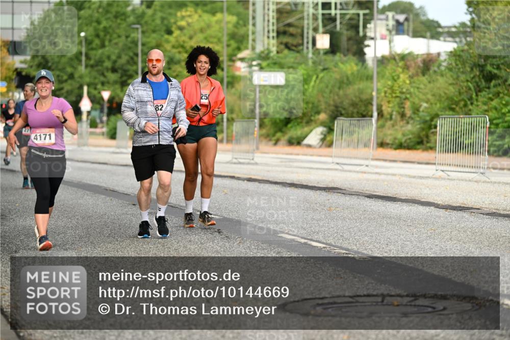06.09.2026 - CURREX Alsterlauf Dr. Thomas Lammeyer http://msf.ph/oto/10144669 06.09.2026 10:16:52 Laufen 4171, 82, 250 meine-sportfotos.de