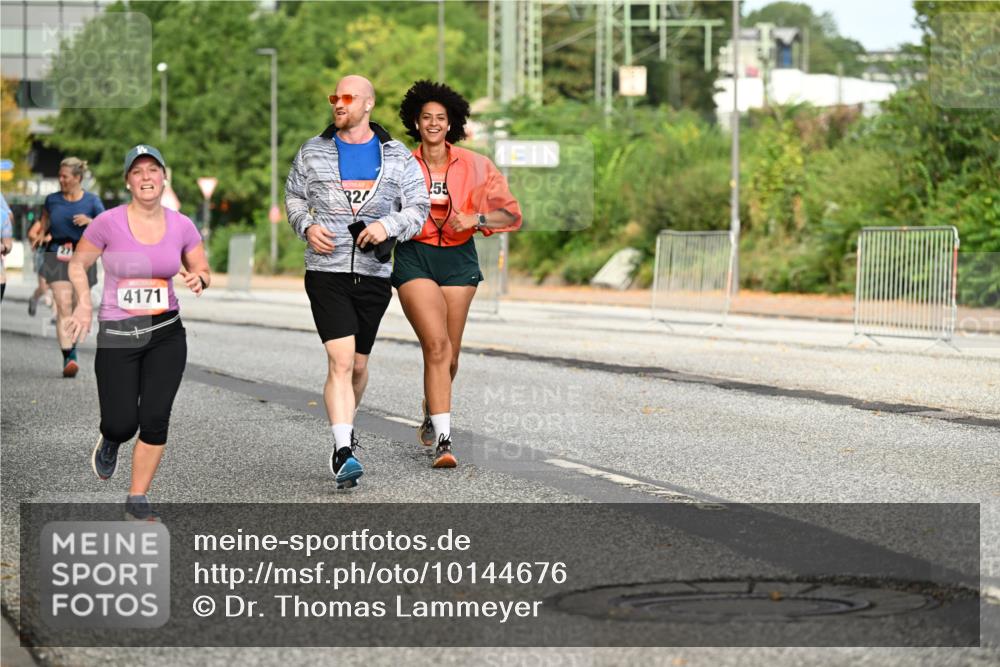 06.09.2026 - CURREX Alsterlauf Dr. Thomas Lammeyer http://msf.ph/oto/10144676 06.09.2026 10:16:53 Laufen 4171, 824, 255 meine-sportfotos.de