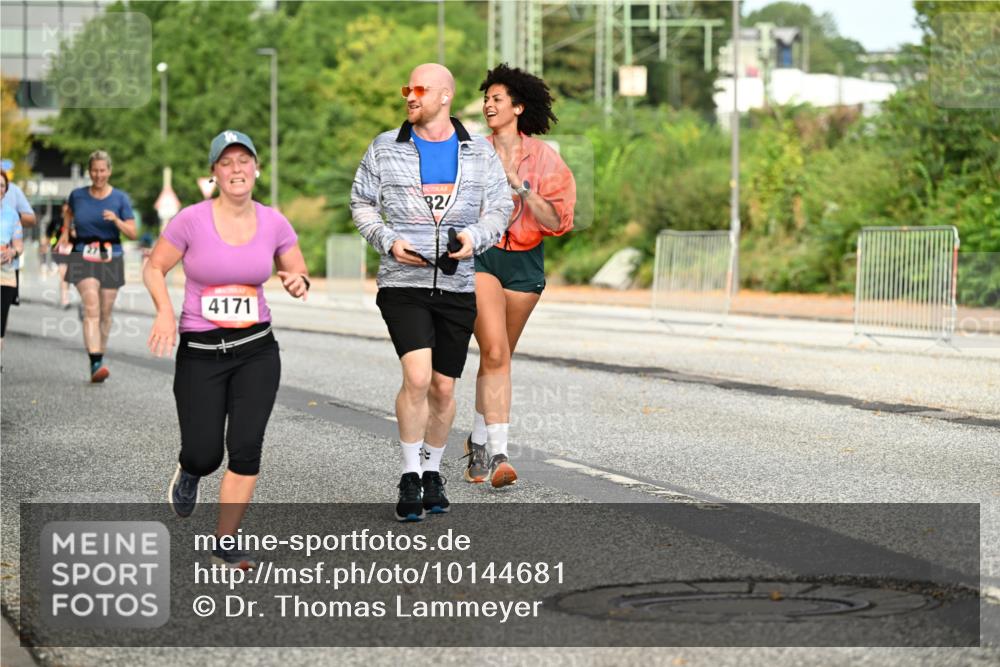 06.09.2026 - CURREX Alsterlauf Dr. Thomas Lammeyer http://msf.ph/oto/10144681 06.09.2026 10:16:54 Laufen 4171, 2 meine-sportfotos.de