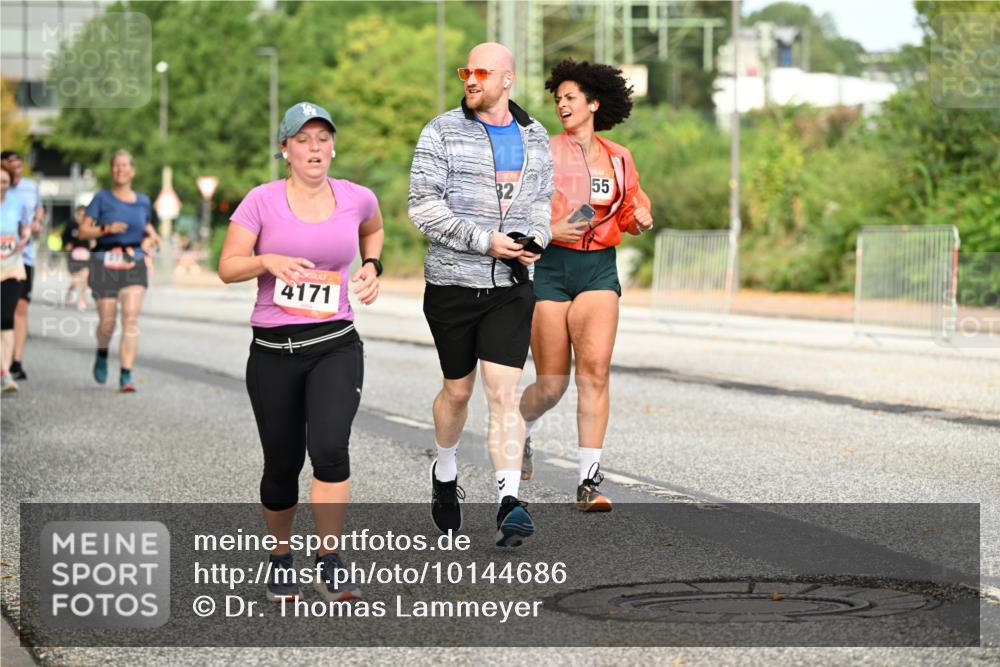 06.09.2026 - CURREX Alsterlauf Dr. Thomas Lammeyer http://msf.ph/oto/10144686 06.09.2026 10:16:54 Laufen 4171, 82, 55 meine-sportfotos.de