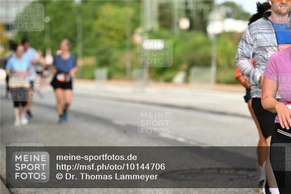 06.09.2026 - CURREX Alsterlauf Dr. Thomas Lammeyer http://msf.ph/oto/10144706 06.09.2026 10:16:56 Laufen  meine-sportfotos.de