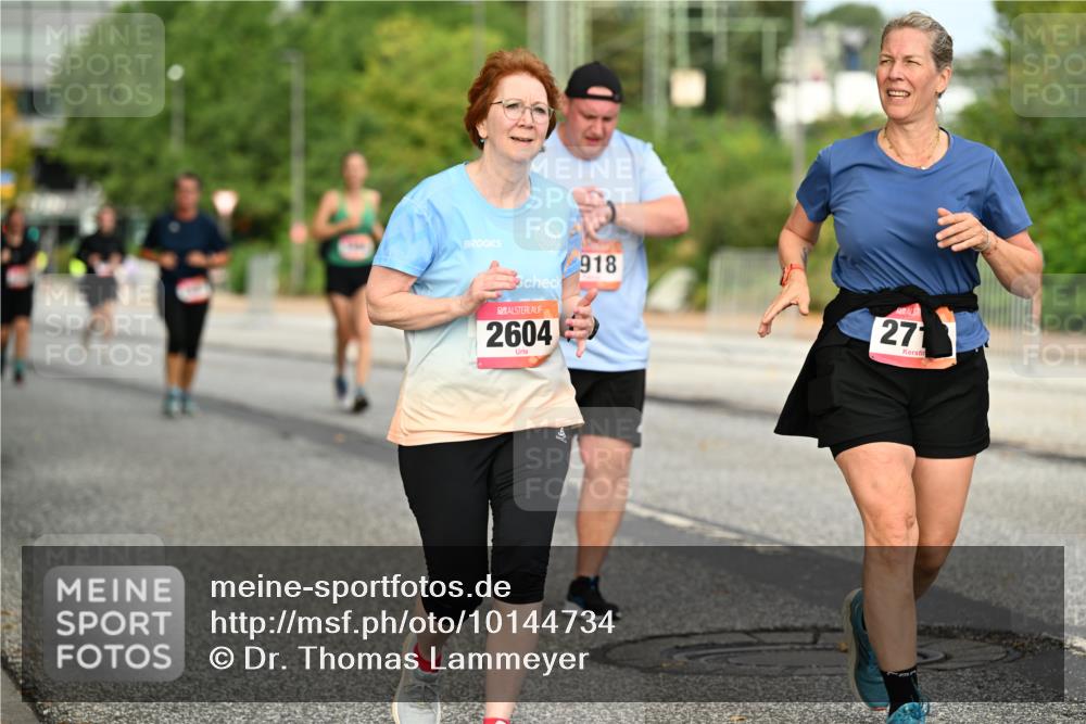 06.09.2026 - CURREX Alsterlauf Dr. Thomas Lammeyer http://msf.ph/oto/10144734 06.09.2026 10:17:01 Laufen 2604, 918, 271 meine-sportfotos.de