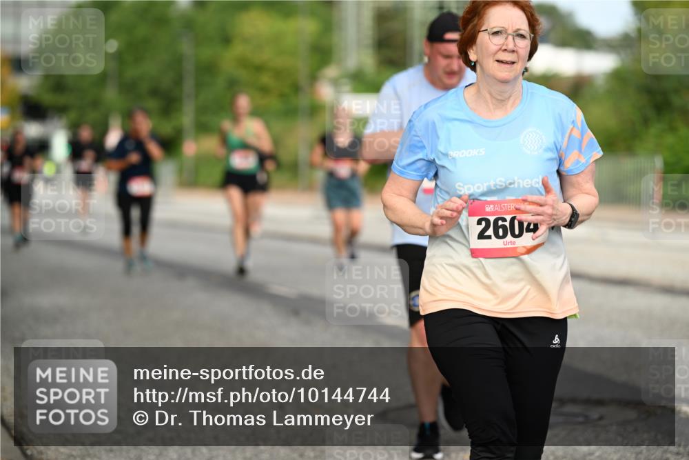 06.09.2026 - CURREX Alsterlauf Dr. Thomas Lammeyer http://msf.ph/oto/10144744 06.09.2026 10:17:03 Laufen 2604, 8 meine-sportfotos.de