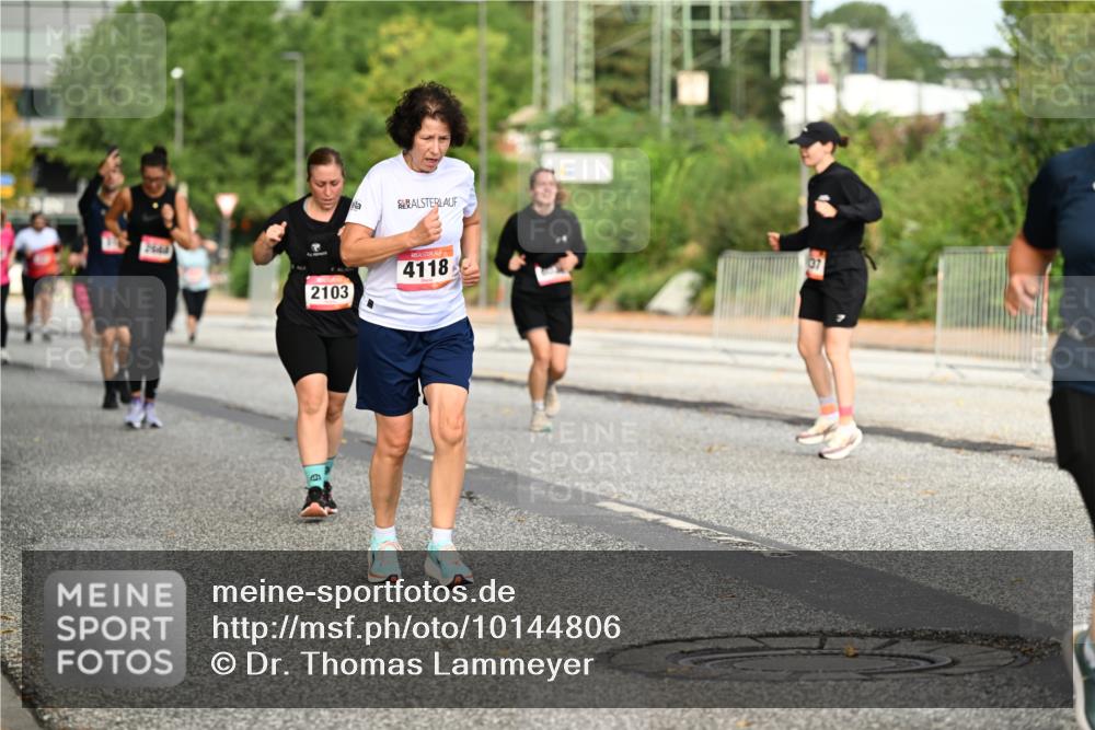 06.09.2026 - CURREX Alsterlauf Dr. Thomas Lammeyer http://msf.ph/oto/10144806 06.09.2026 10:17:10 Laufen 2103, 4118, 37 meine-sportfotos.de