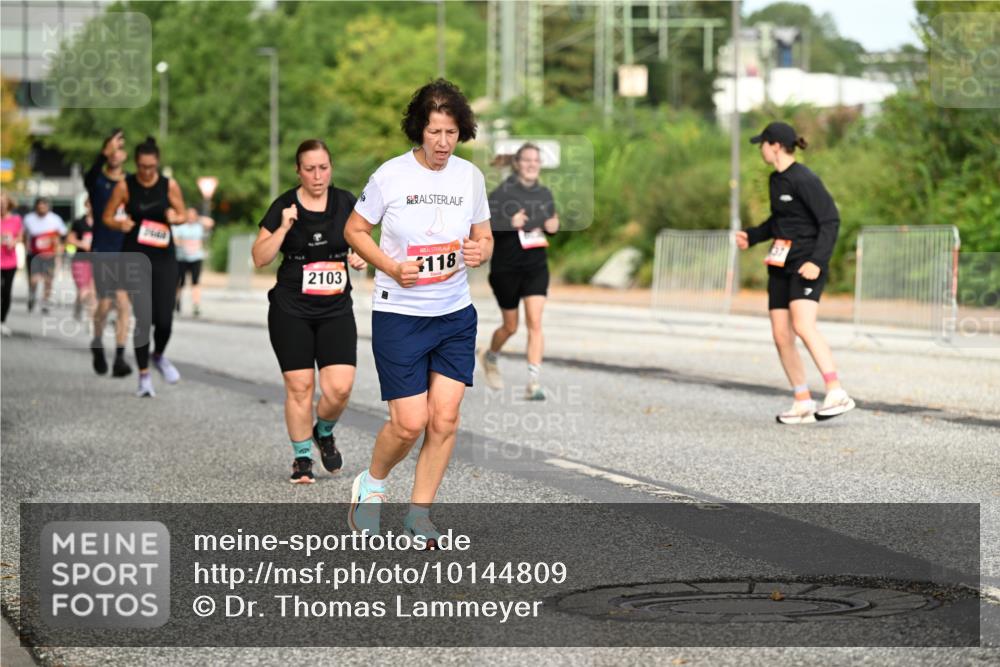 06.09.2026 - CURREX Alsterlauf Dr. Thomas Lammeyer http://msf.ph/oto/10144809 06.09.2026 10:17:10 Laufen 2103, 118 meine-sportfotos.de