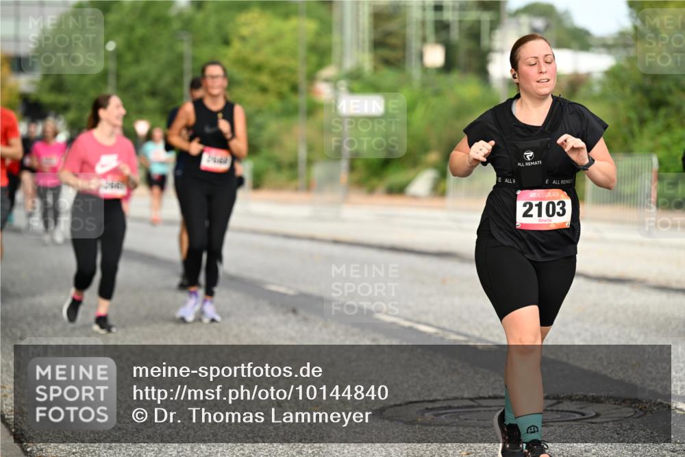 06.09.2026 - CURREX Alsterlauf Dr. Thomas Lammeyer http://msf.ph/oto/10144840 06.09.2026 10:17:13 Laufen 2103 meine-sportfotos.de