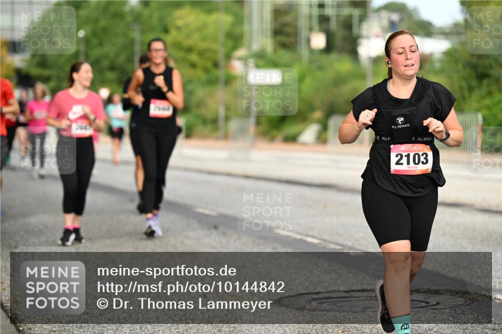 06.09.2026 - CURREX Alsterlauf Dr. Thomas Lammeyer http://msf.ph/oto/10144842 06.09.2026 10:17:13 Laufen 2103 meine-sportfotos.de