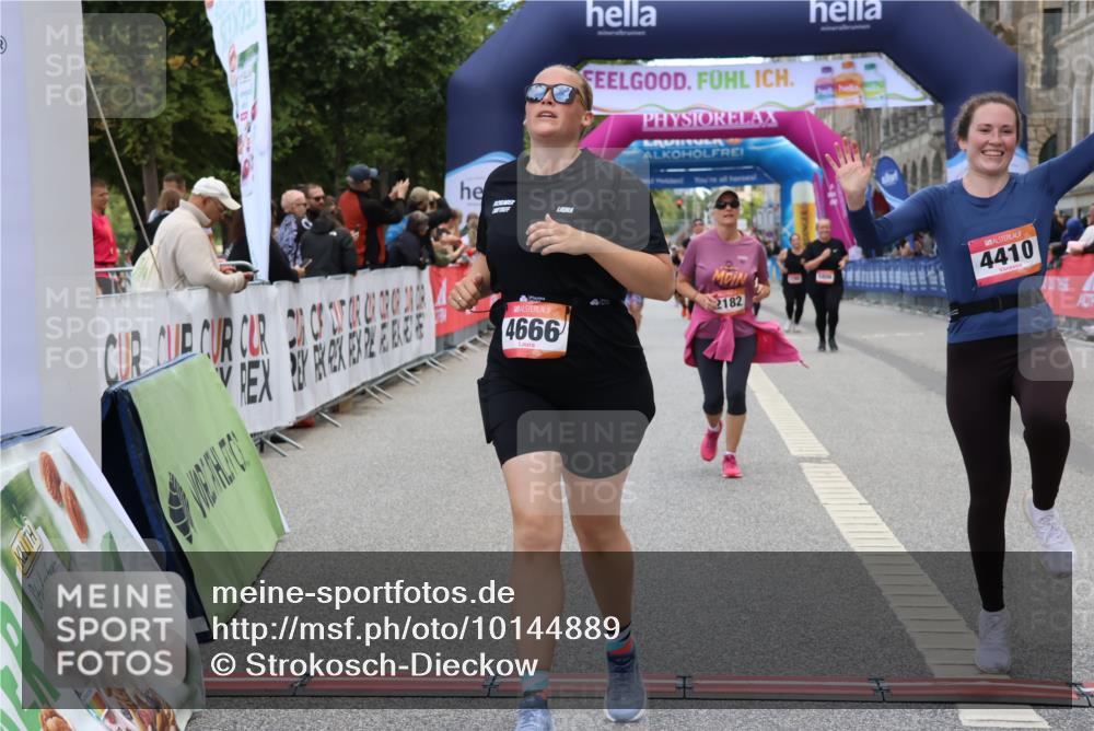06.09.2026 - CURREX Alsterlauf Strokosch-Dieckow http://msf.ph/oto/10144889 06.09.2026 10:20:51 Ziel 2146, 2182, 4171, 4410, 4411, 4666, 5336, 5337, 6177, 6389, 6459 meine-sportfotos.de