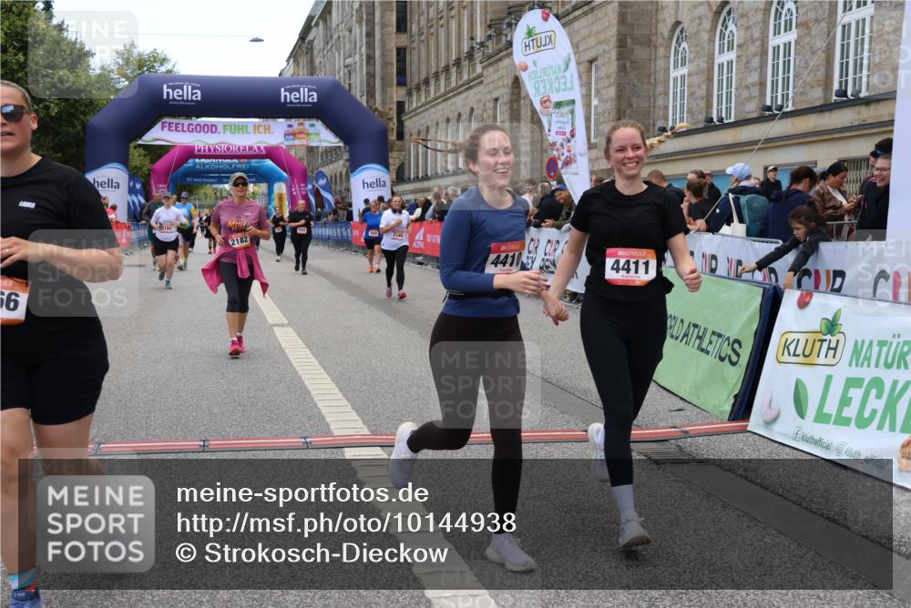 06.09.2026 - CURREX Alsterlauf Strokosch-Dieckow http://msf.ph/oto/10144938 06.09.2026 10:20:52 Ziel 2146, 2182, 4171, 4410, 4411, 4666, 5180, 5336, 5337, 6177 meine-sportfotos.de