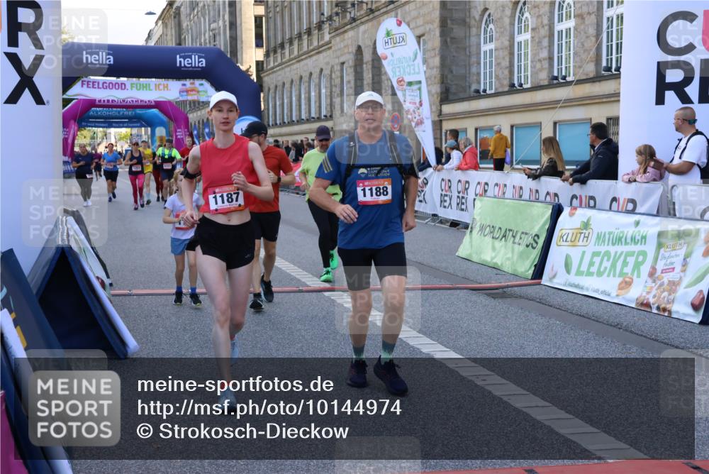 06.09.2026 - CURREX Alsterlauf Strokosch-Dieckow http://msf.ph/oto/10144974 06.09.2026 11:50:27 Ziel 1055, 1067, 1087, 1140, 1159, 1160, 1183, 1187, 1188, 1189, 1203, 1336, 2484, 6390, 8247, 8344 meine-sportfotos.de