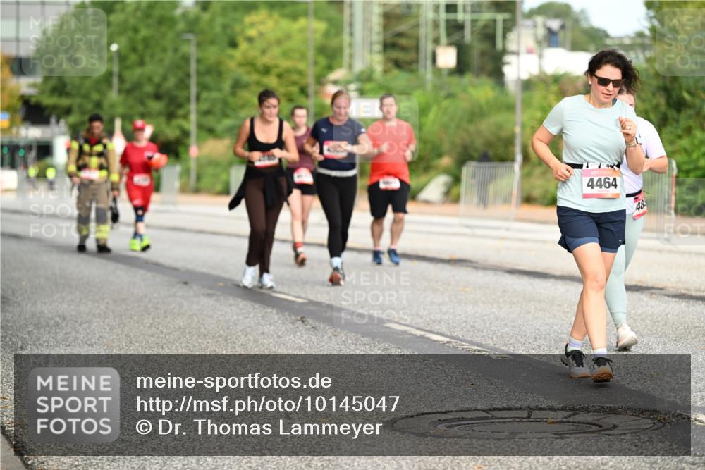 06.09.2026 - CURREX Alsterlauf Dr. Thomas Lammeyer http://msf.ph/oto/10145047 06.09.2026 10:17:36 Laufen 4464, 48 meine-sportfotos.de