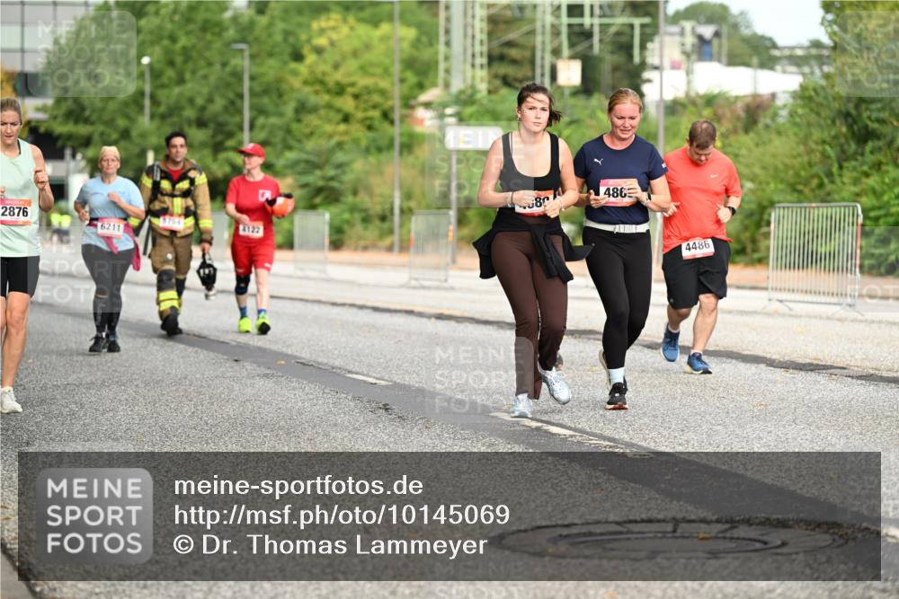 06.09.2026 - CURREX Alsterlauf Dr. Thomas Lammeyer http://msf.ph/oto/10145069 06.09.2026 10:17:38 Laufen 2876, 6211, 4122, 486, 4486 meine-sportfotos.de