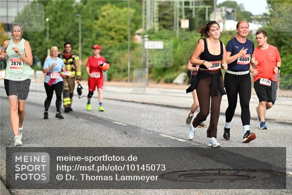 06.09.2026 - CURREX Alsterlauf Dr. Thomas Lammeyer http://msf.ph/oto/10145073 06.09.2026 10:17:39 Laufen 2876, 4869, 380, 6211, 4486 meine-sportfotos.de