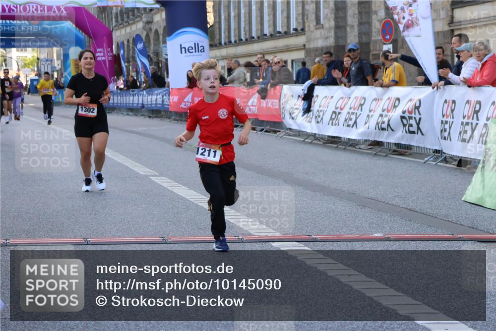 06.09.2026 - CURREX Alsterlauf Strokosch-Dieckow http://msf.ph/oto/10145090 06.09.2026 11:50:55 Ziel 1157, 1199, 1211, 1302 meine-sportfotos.de
