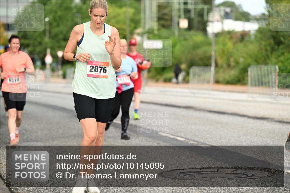 06.09.2026 - CURREX Alsterlauf Dr. Thomas Lammeyer http://msf.ph/oto/10145095 06.09.2026 10:17:42 Laufen 6310, 2876 meine-sportfotos.de