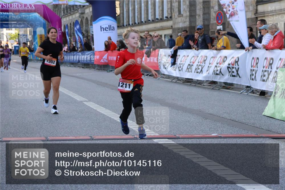 06.09.2026 - CURREX Alsterlauf Strokosch-Dieckow http://msf.ph/oto/10145116 06.09.2026 11:50:55 Ziel 1157, 1199, 1211, 1302 meine-sportfotos.de