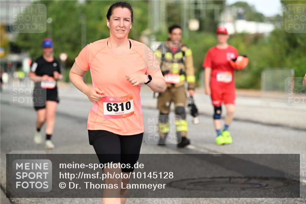 06.09.2026 - CURREX Alsterlauf Dr. Thomas Lammeyer http://msf.ph/oto/10145128 06.09.2026 10:17:46 Laufen 6310 meine-sportfotos.de