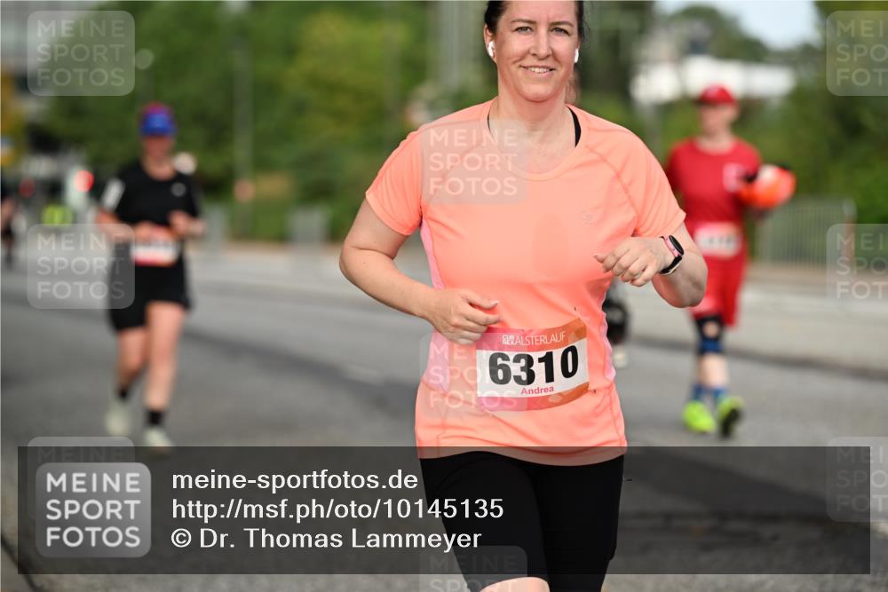06.09.2026 - CURREX Alsterlauf Dr. Thomas Lammeyer http://msf.ph/oto/10145135 06.09.2026 10:17:46 Laufen 6310 meine-sportfotos.de