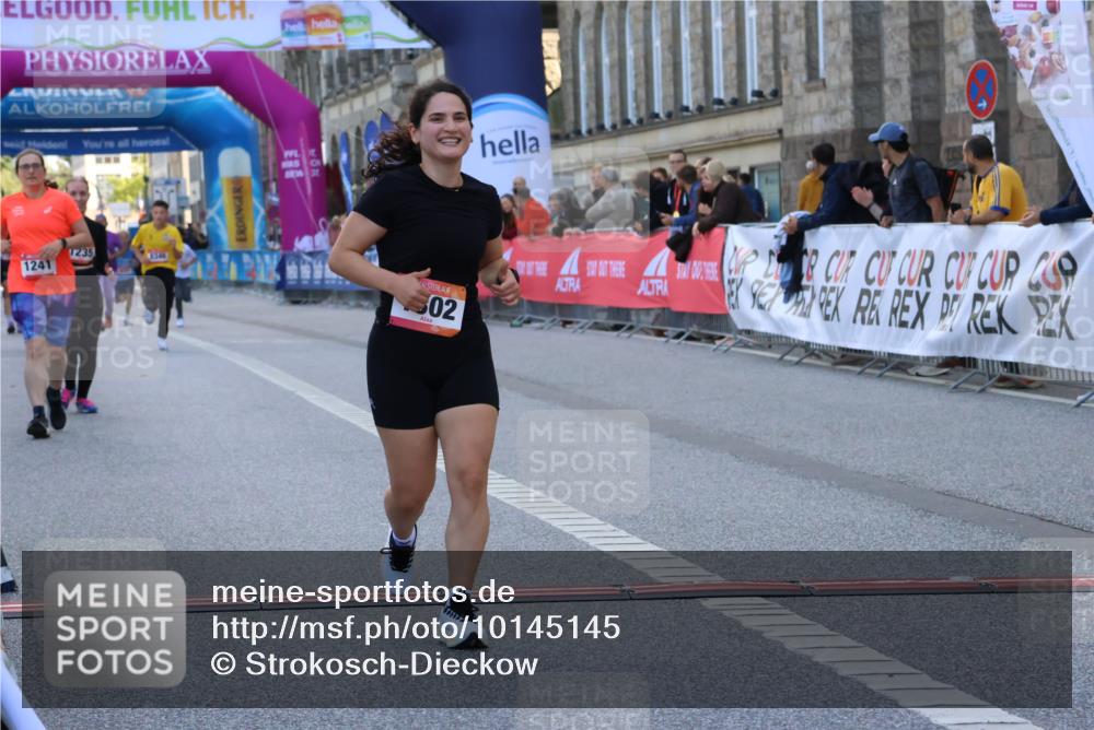 06.09.2026 - CURREX Alsterlauf Strokosch-Dieckow http://msf.ph/oto/10145145 06.09.2026 11:50:57 Ziel 1199, 1211, 1235, 1241, 1302 meine-sportfotos.de
