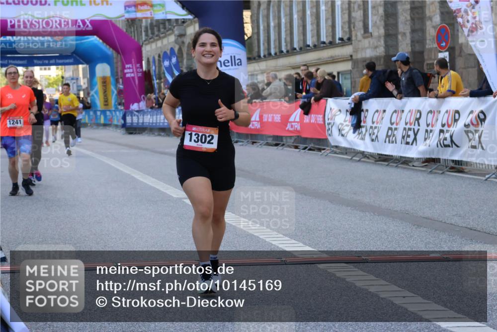06.09.2026 - CURREX Alsterlauf Strokosch-Dieckow http://msf.ph/oto/10145169 06.09.2026 11:50:58 Ziel 1211, 1235, 1241, 1302 meine-sportfotos.de