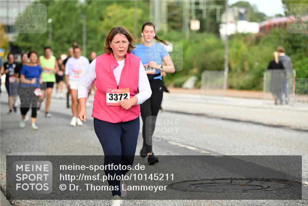 06.09.2026 - CURREX Alsterlauf Dr. Thomas Lammeyer http://msf.ph/oto/10145211 06.09.2026 10:18:00 Laufen 3372, 285 meine-sportfotos.de