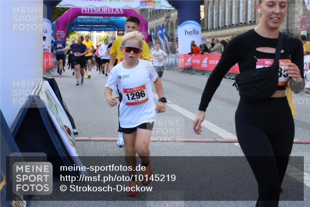 06.09.2026 - CURREX Alsterlauf Strokosch-Dieckow http://msf.ph/oto/10145219 06.09.2026 11:51:05 Ziel 1235, 1241, 1246, 1296, 8098, 8162, 8251, 8346 meine-sportfotos.de