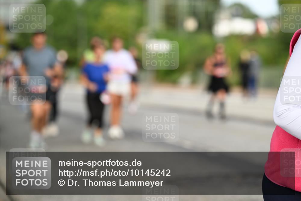 06.09.2026 - CURREX Alsterlauf Dr. Thomas Lammeyer http://msf.ph/oto/10145242 06.09.2026 10:18:03 Laufen  meine-sportfotos.de