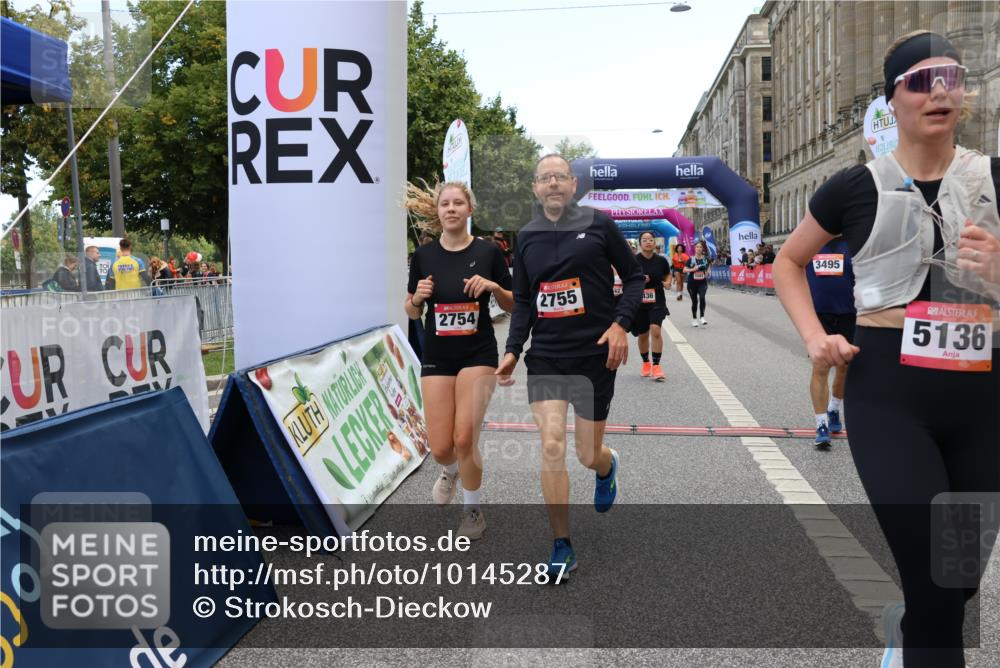 06.09.2026 - CURREX Alsterlauf Strokosch-Dieckow http://msf.ph/oto/10145287 06.09.2026 10:21:07 Ziel 2754, 2755, 2757, 3406, 3495, 3579, 4436, 4562, 4934, 5136, 5562, 5806, 6403, 6404 meine-sportfotos.de