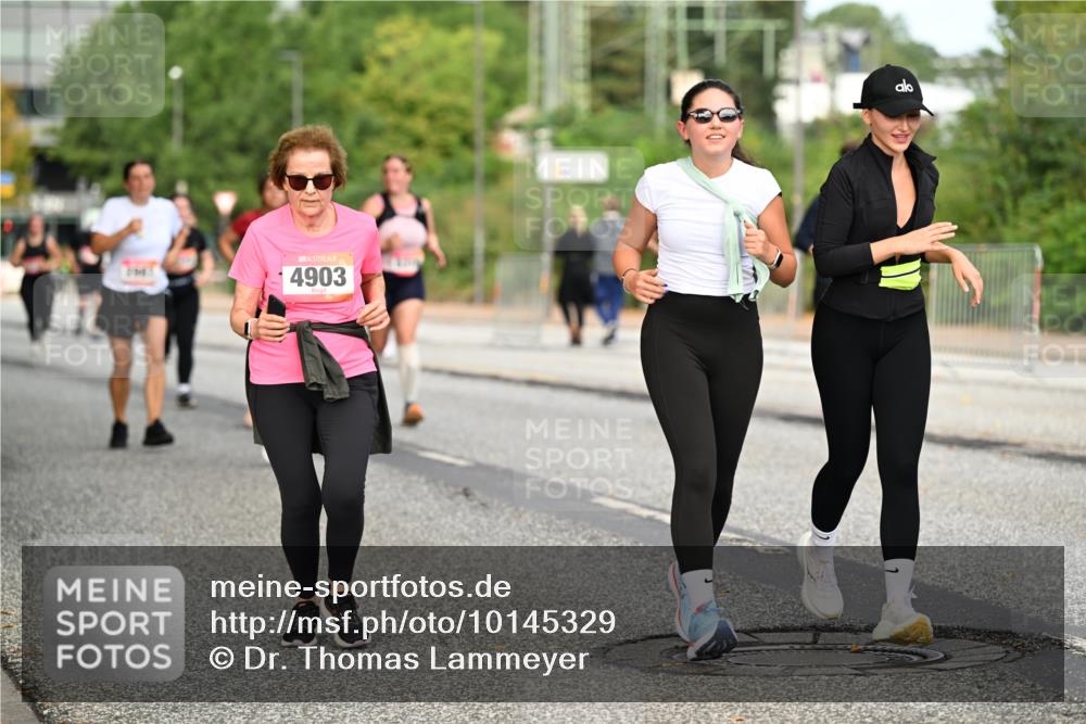 06.09.2026 - CURREX Alsterlauf Dr. Thomas Lammeyer http://msf.ph/oto/10145329 06.09.2026 10:18:12 Laufen 4903 meine-sportfotos.de