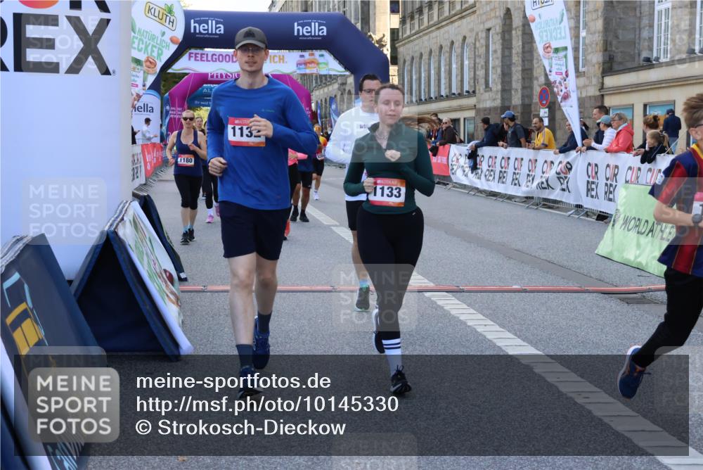 06.09.2026 - CURREX Alsterlauf Strokosch-Dieckow http://msf.ph/oto/10145330 06.09.2026 11:51:18 Ziel 1079, 1103, 1129, 1178, 1179, 1180, 1182, 1314, 4444, 8184, 8208, 8285, 8312, 8335 meine-sportfotos.de