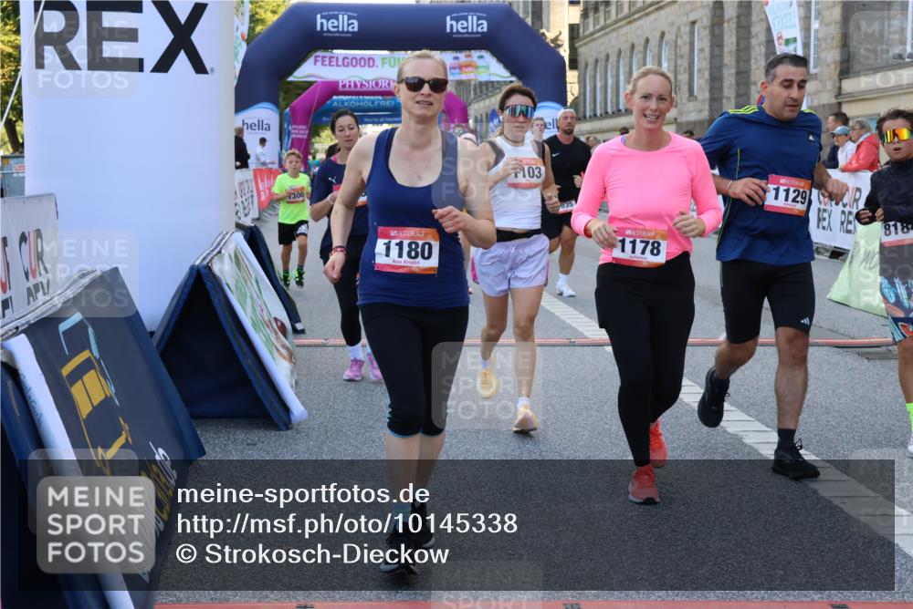 06.09.2026 - CURREX Alsterlauf Strokosch-Dieckow http://msf.ph/oto/10145338 06.09.2026 11:51:23 Ziel 1032, 1035, 1079, 1103, 1129, 1148, 1178, 1179, 1180, 1224, 1300, 4444, 8047, 8184, 8208, 8335 meine-sportfotos.de