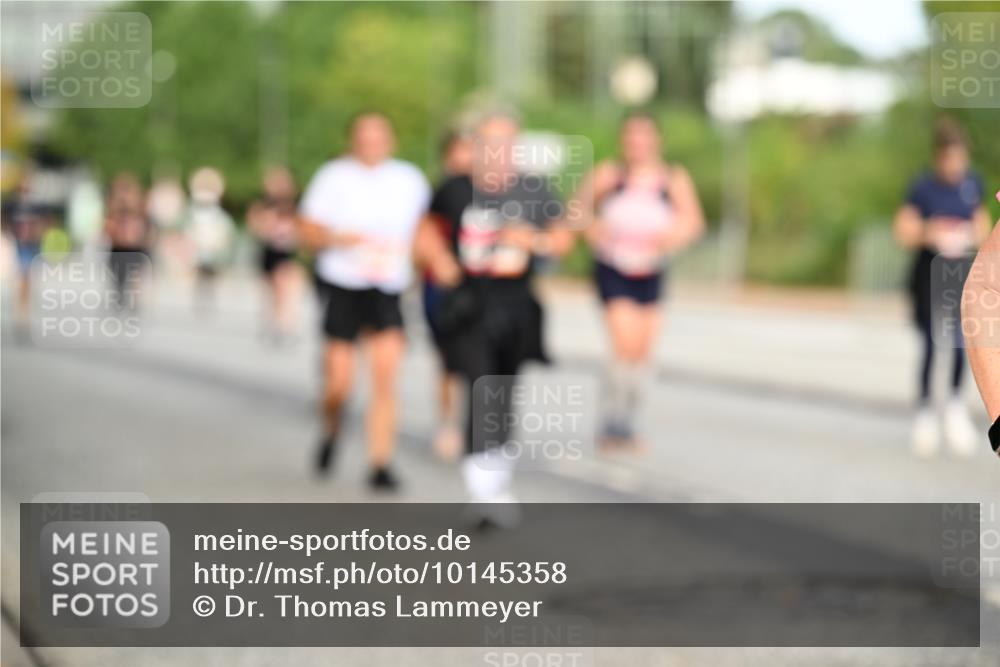 06.09.2026 - CURREX Alsterlauf Dr. Thomas Lammeyer http://msf.ph/oto/10145358 06.09.2026 10:18:15 Laufen  meine-sportfotos.de