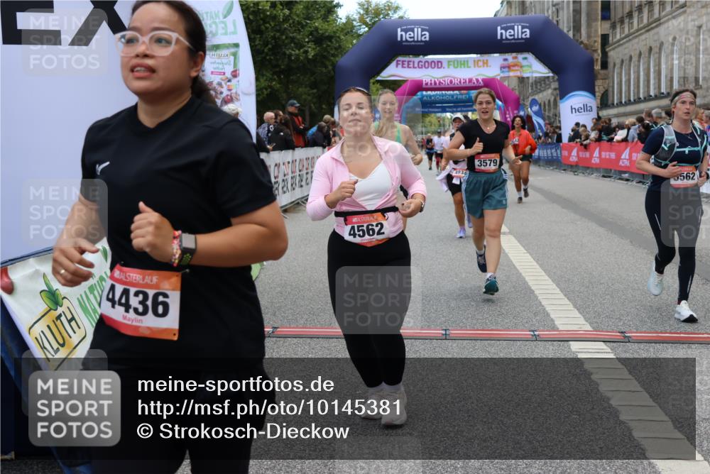 06.09.2026 - CURREX Alsterlauf Strokosch-Dieckow http://msf.ph/oto/10145381 06.09.2026 10:21:10 Ziel 2754, 2755, 2757, 3406, 3495, 3579, 4436, 4562, 4934, 5136, 5562, 5824, 8255 meine-sportfotos.de