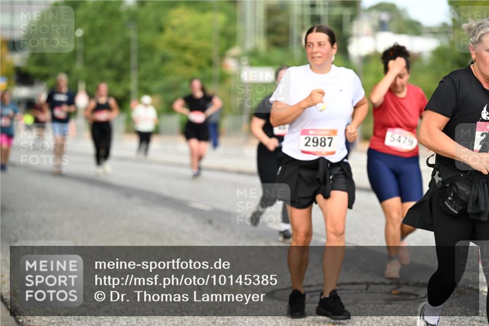 06.09.2026 - CURREX Alsterlauf Dr. Thomas Lammeyer http://msf.ph/oto/10145385 06.09.2026 10:18:18 Laufen 2987, 5479 meine-sportfotos.de