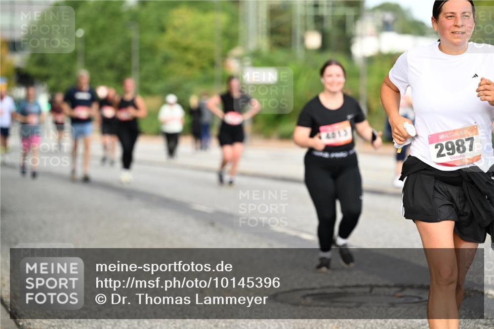 06.09.2026 - CURREX Alsterlauf Dr. Thomas Lammeyer http://msf.ph/oto/10145396 06.09.2026 10:18:19 Laufen 4013, 2987 meine-sportfotos.de