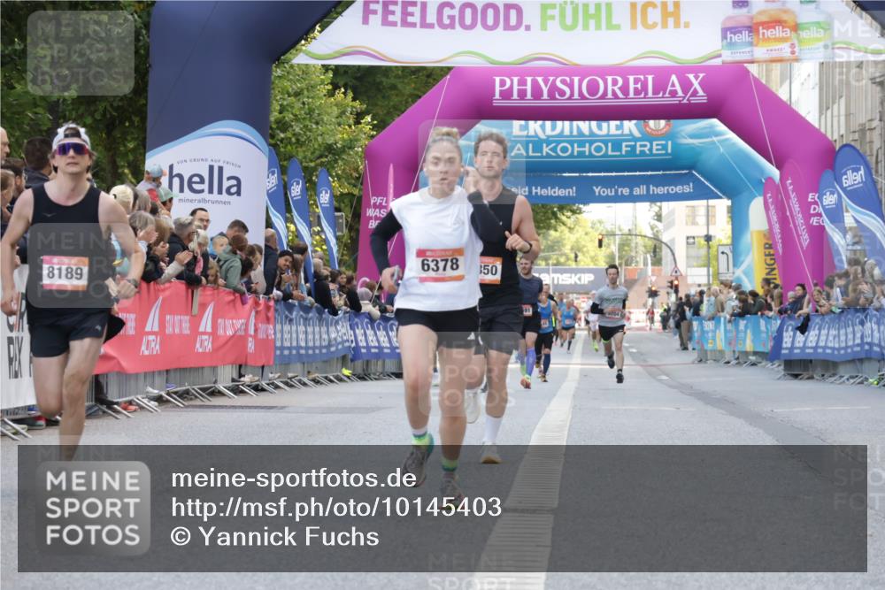 06.09.2026 - CURREX Alsterlauf Yannick Fuchs http://msf.ph/oto/10145403 06.09.2026 09:47:39 Ziel 2850, 2865, 2953, 3386, 4313, 5309, 5863, 6378, 8189 meine-sportfotos.de