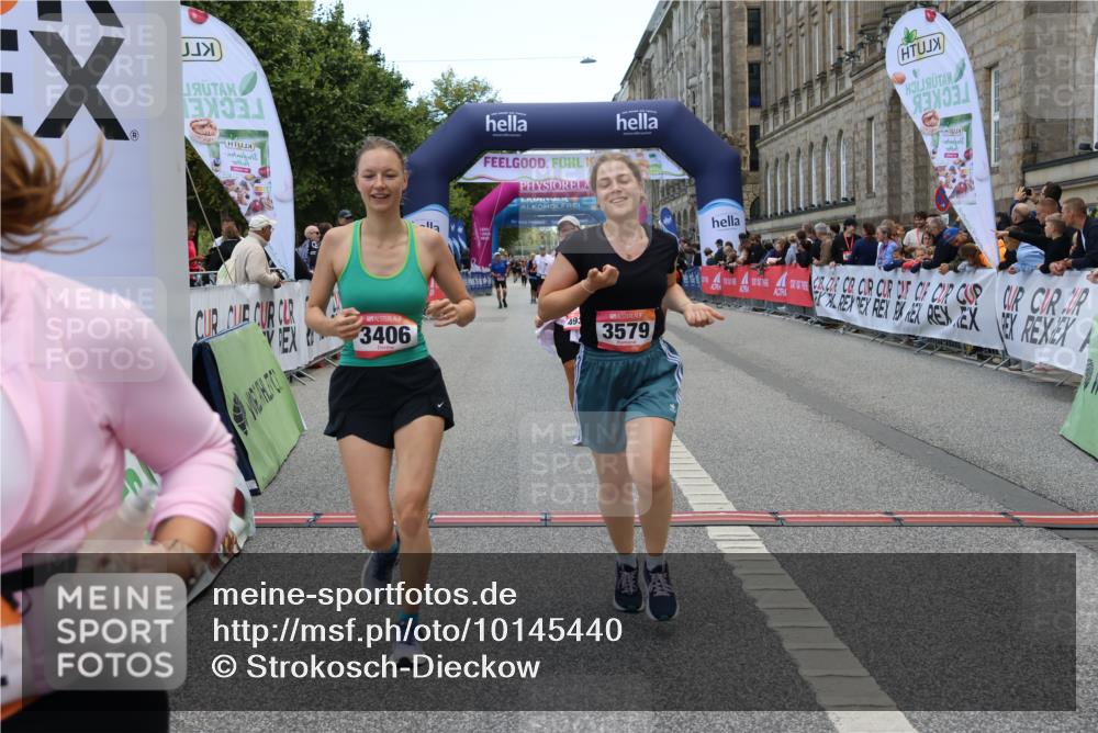 06.09.2026 - CURREX Alsterlauf Strokosch-Dieckow http://msf.ph/oto/10145440 06.09.2026 10:21:11 Ziel 2754, 2755, 2757, 3406, 3495, 3579, 4436, 4562, 4934, 5562, 5824, 8255 meine-sportfotos.de