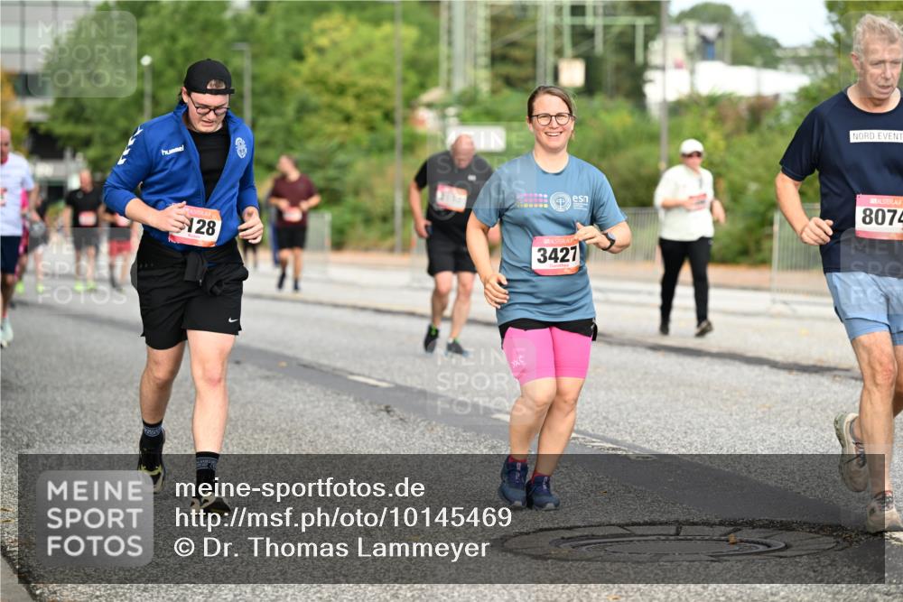 06.09.2026 - CURREX Alsterlauf Dr. Thomas Lammeyer http://msf.ph/oto/10145469 06.09.2026 10:18:27 Laufen 128, 3427, 8074 meine-sportfotos.de