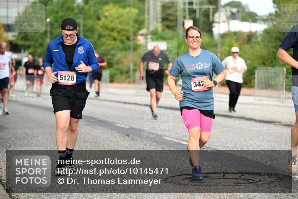 06.09.2026 - CURREX Alsterlauf Dr. Thomas Lammeyer http://msf.ph/oto/10145471 06.09.2026 10:18:27 Laufen 5128, 342 meine-sportfotos.de