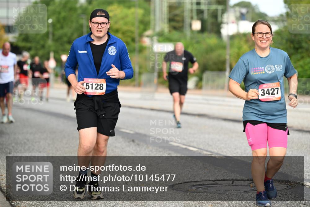 06.09.2026 - CURREX Alsterlauf Dr. Thomas Lammeyer http://msf.ph/oto/10145477 06.09.2026 10:18:28 Laufen 5128, 600999, 3427 meine-sportfotos.de