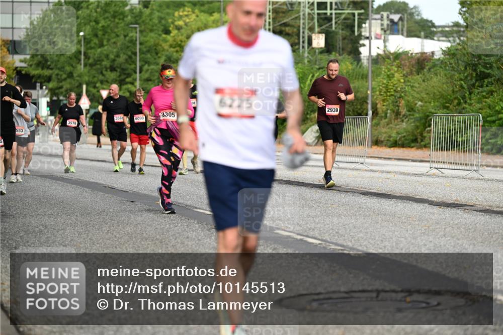 06.09.2026 - CURREX Alsterlauf Dr. Thomas Lammeyer http://msf.ph/oto/10145513 06.09.2026 10:18:35 Laufen 3582, 6090, 3578, 553, 3305, 6225, 2939 meine-sportfotos.de