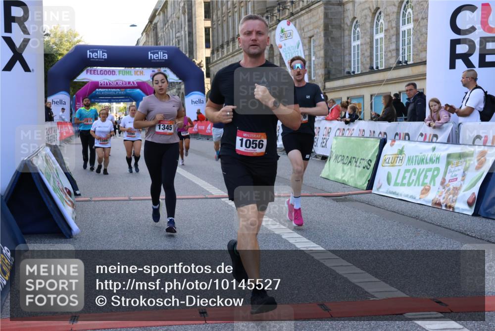 06.09.2026 - CURREX Alsterlauf Strokosch-Dieckow http://msf.ph/oto/10145527 06.09.2026 11:51:39 Ziel 1029, 1056, 1083, 1089, 1090, 1102, 1158, 1162, 1226, 1257, 1315, 1321, 1345, 8159, 8327 meine-sportfotos.de