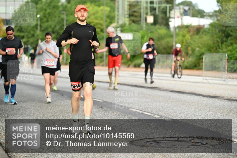 06.09.2026 - CURREX Alsterlauf Dr. Thomas Lammeyer http://msf.ph/oto/10145569 06.09.2026 10:18:41 Laufen 2553, 945 meine-sportfotos.de