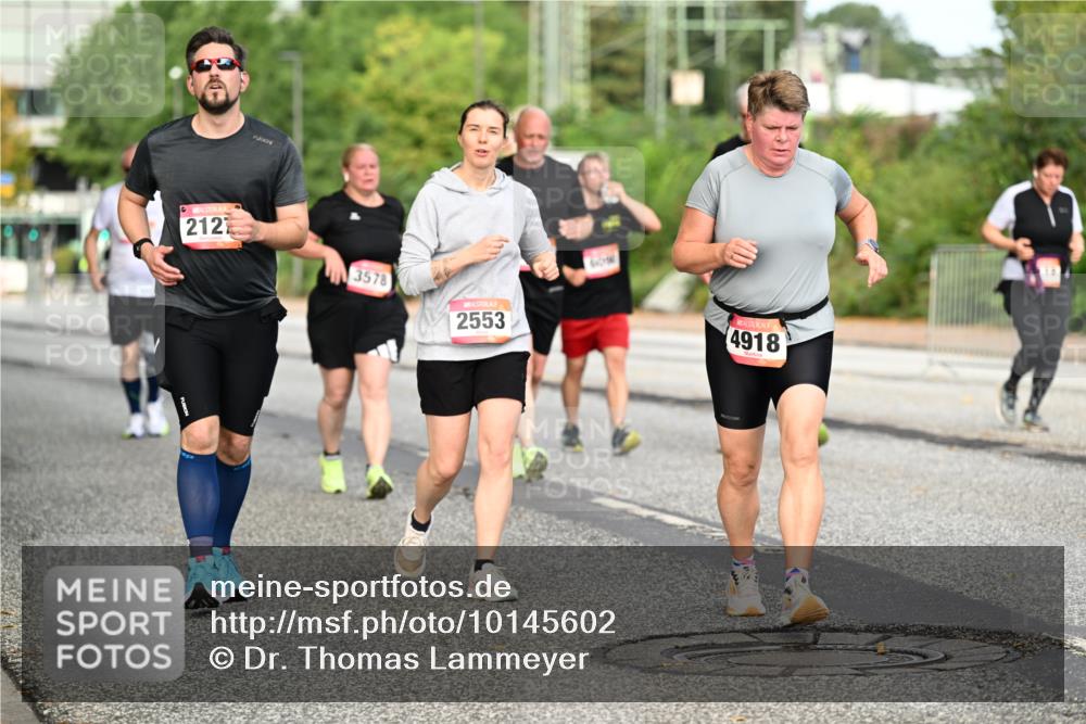 06.09.2026 - CURREX Alsterlauf Dr. Thomas Lammeyer http://msf.ph/oto/10145602 06.09.2026 10:18:45 Laufen 2127, 3578, 2553, 4918 meine-sportfotos.de
